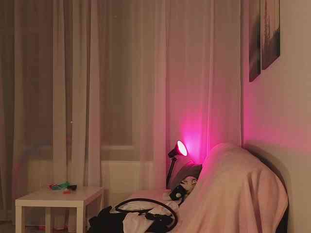 Female-Jesus webcam