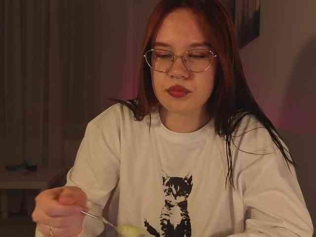 Female-Jesus webcam