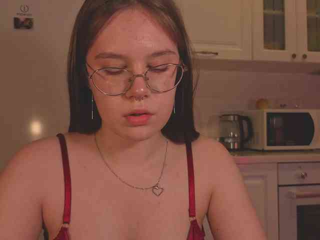 Female-Jesus webcam