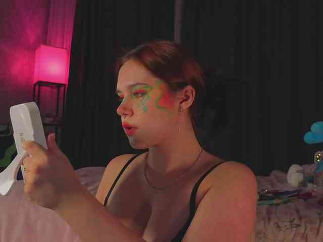 Female-Jesus webcam