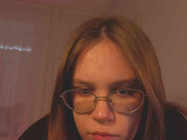 Female-Jesus webcam