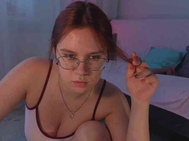 Female-Jesus webcam