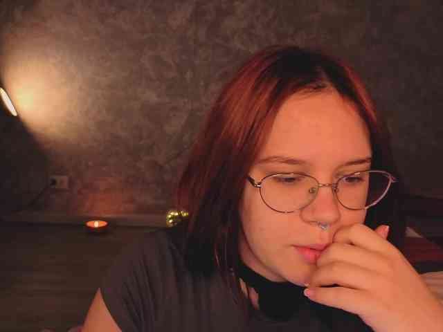 Female-Jesus webcam