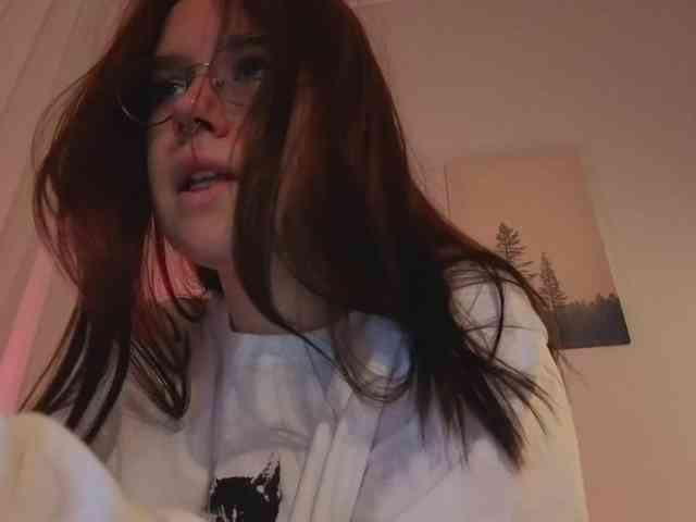 Female-Jesus webcam