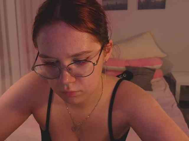 Female-Jesus webcam