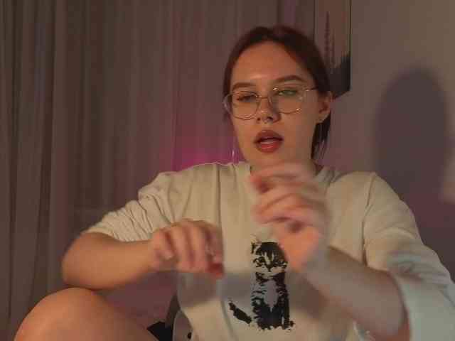 Female-Jesus webcam