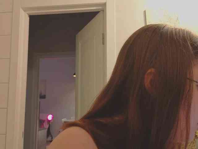 Female-Jesus webcam