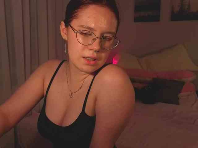 Female-Jesus webcam