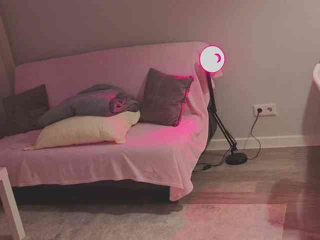 Female-Jesus webcam