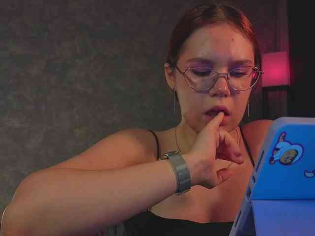 Female-Jesus webcam