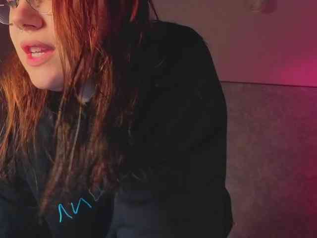 Female-Jesus webcam
