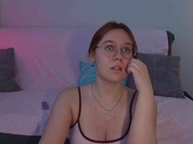 Female-Jesus webcam