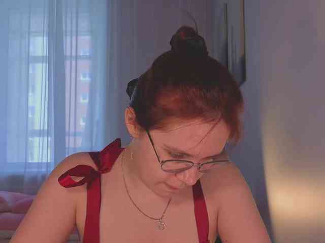 Female-Jesus webcam