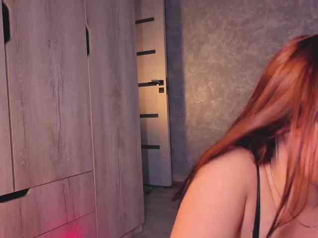 Female-Jesus webcam