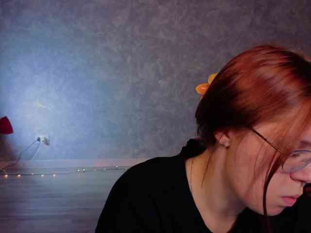 Female-Jesus webcam