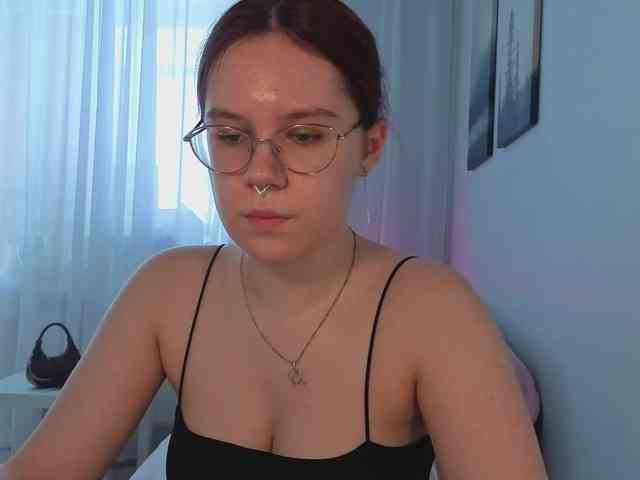Female-Jesus webcam