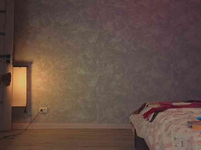 Female-Jesus webcam