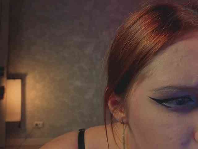 Female-Jesus webcam