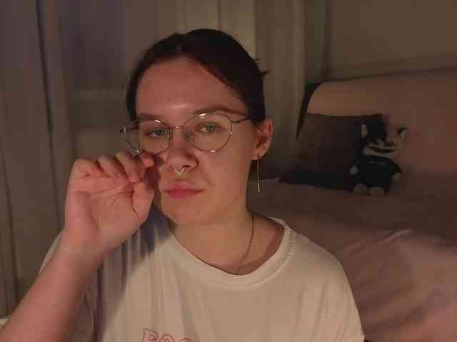 Female-Jesus webcam