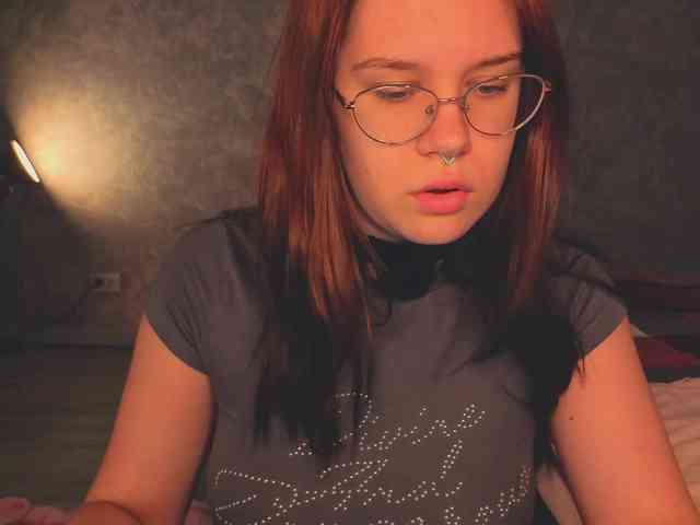 Female-Jesus webcam