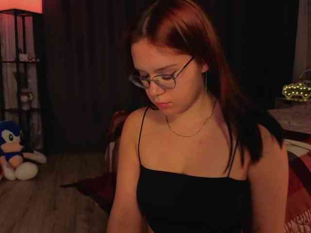 Female-Jesus webcam