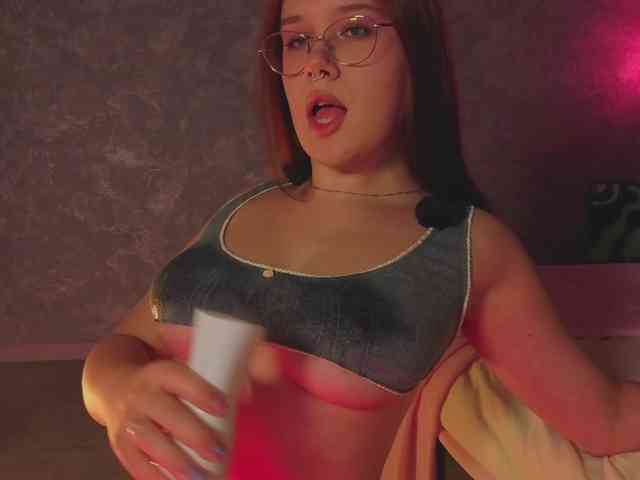 Female-Jesus webcam