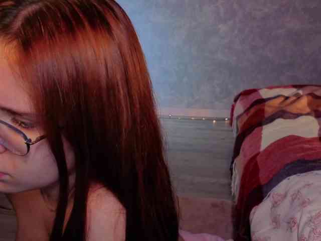 Female-Jesus webcam