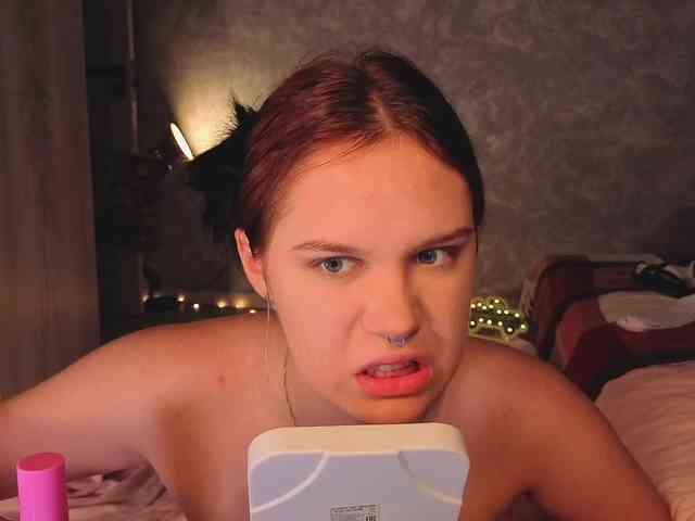 Female-Jesus webcam