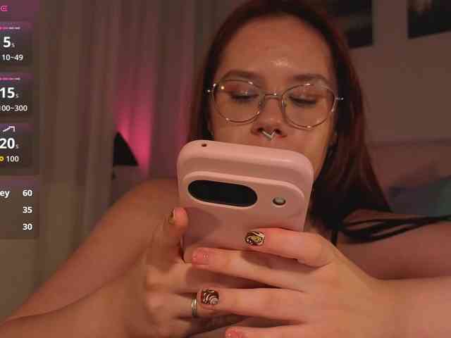 Female-Jesus webcam