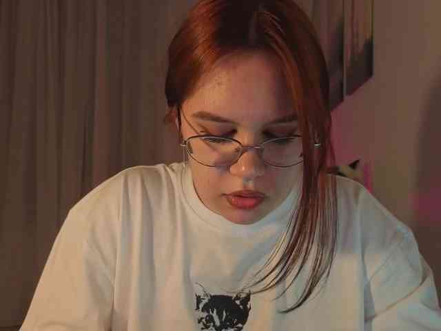 Female-Jesus webcam