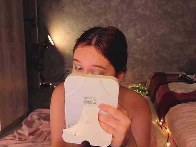 Female-Jesus webcam