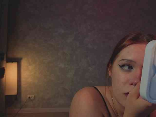 Female-Jesus webcam