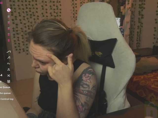 AnnaSebastian's BongaCams show and profile