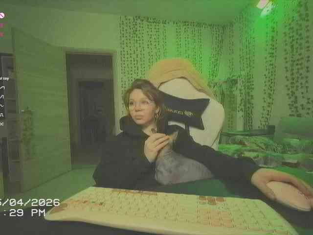 AnnaSebastian webcam