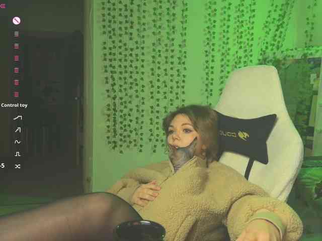 AnnaSebastian webcam