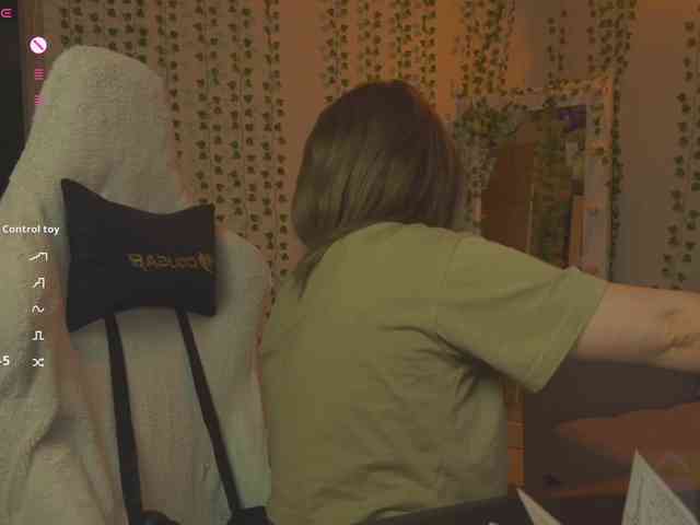 AnnaSebastian webcam