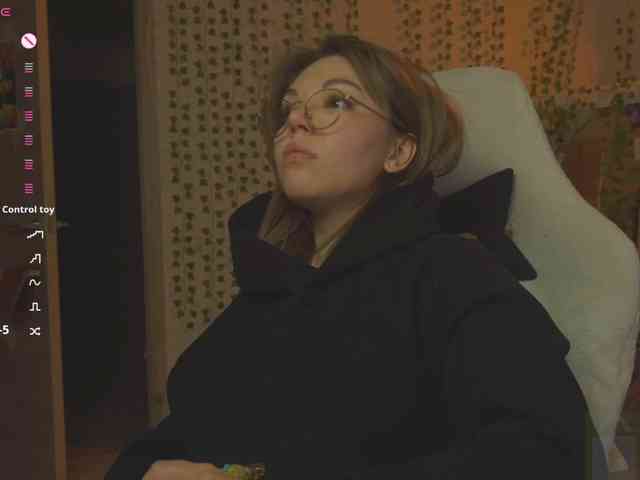 AnnaSebastian webcam