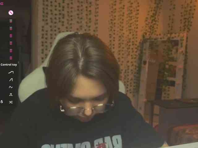 AnnaSebastian webcam