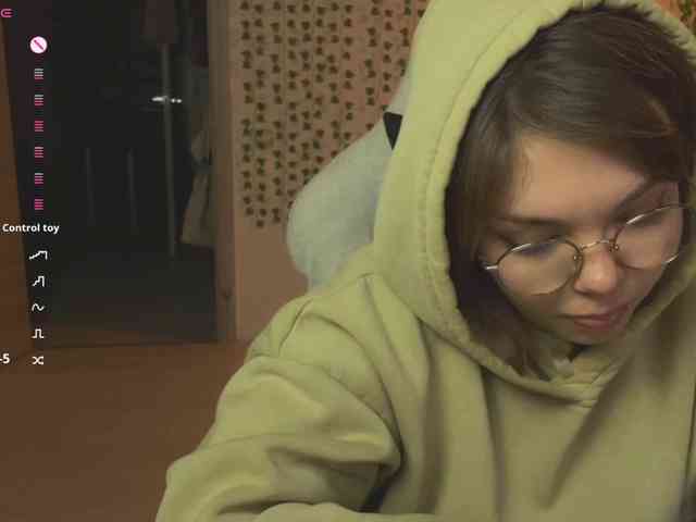 AnnaSebastian webcam