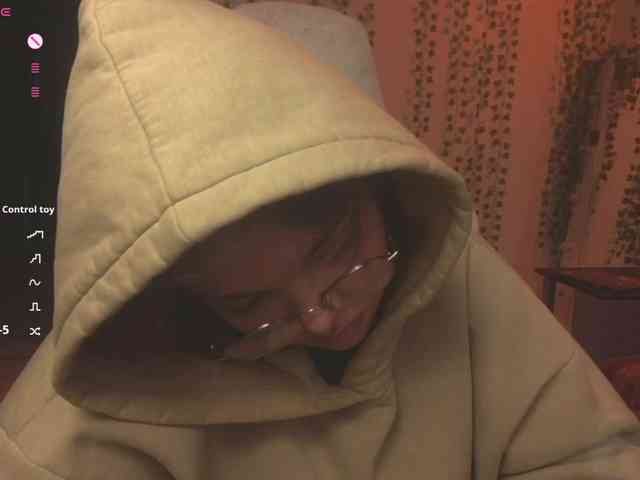 AnnaSebastian webcam