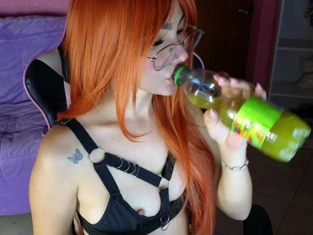 keitymoon live cam on BongaCams