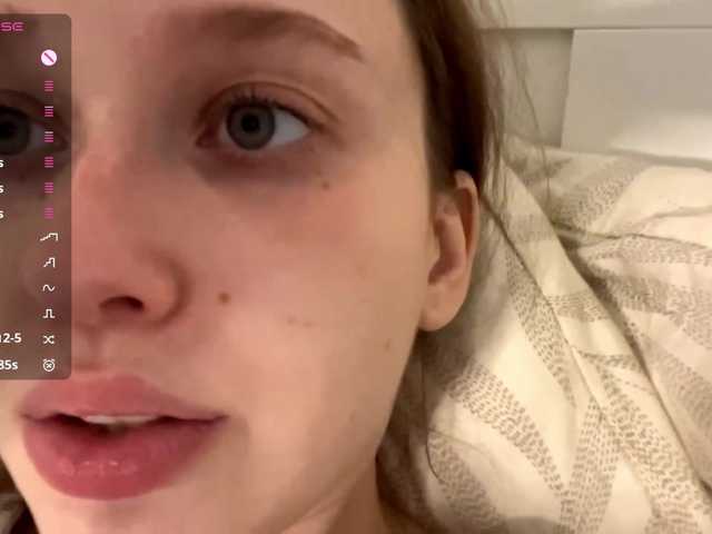 HanaHaeussler live cam on BongaCams