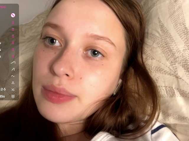 HanaHaeussler live cam on BongaCams
