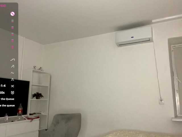 HanaHaeussler live cam on BongaCams