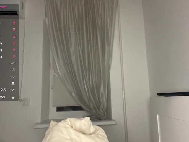 HanaHaeussler live cam on BongaCams