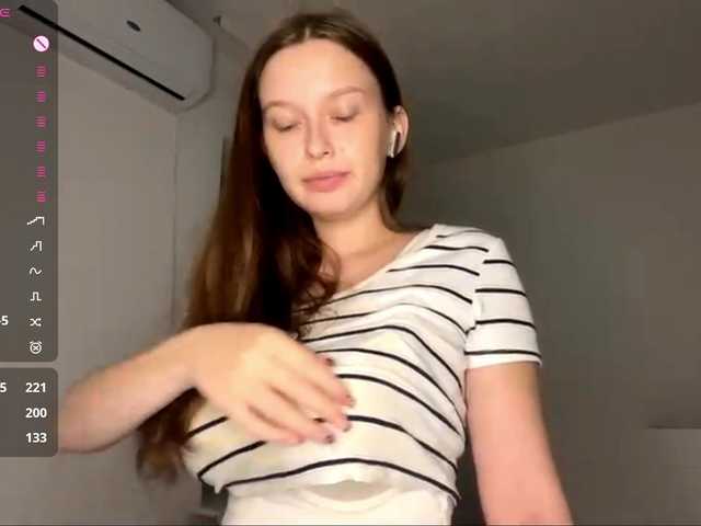 HanaHaeussler live cam on BongaCams