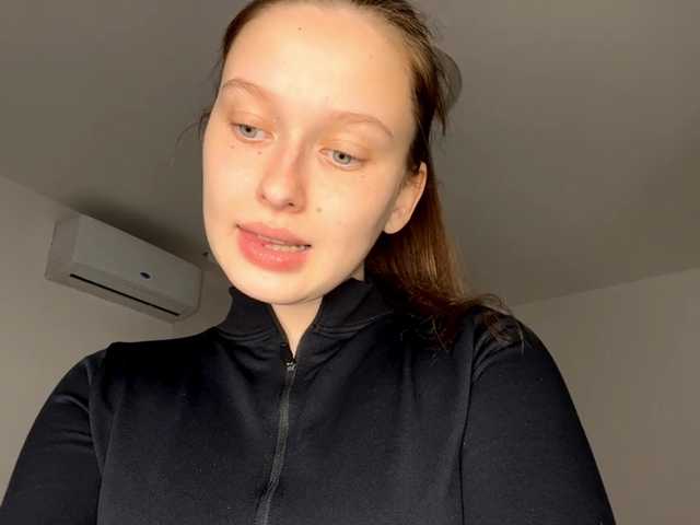 HanaHaeussler's BongaCams show and profile