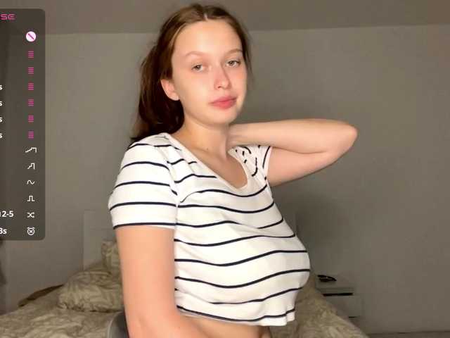 HanaHaeussler live cam on BongaCams