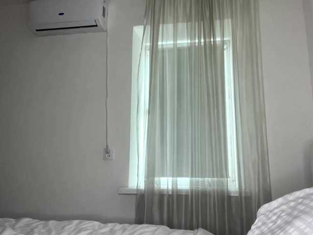 le modèle HanaHaeussler est en webcam porno dans un show sur le site bongacams, il possède les tags suivants: White/Caucasian,Brunette,Shaved