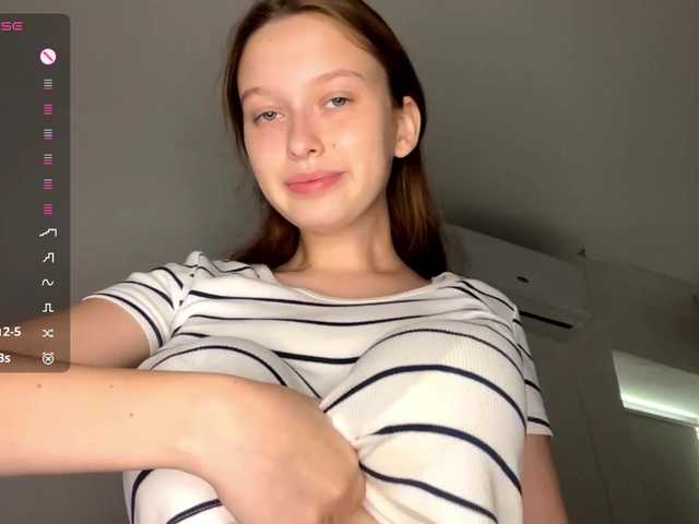 HanaHaeussler live cam on BongaCams